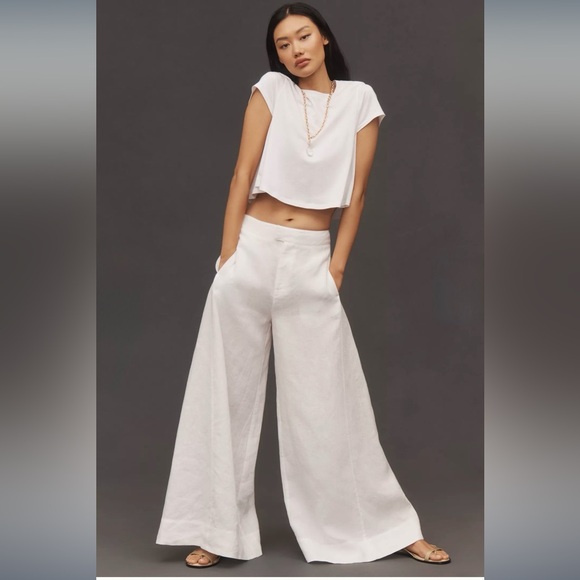 Anthropologie Maeve Crop Swing Tee *ISO Pants On Model - Picture 1 of 10